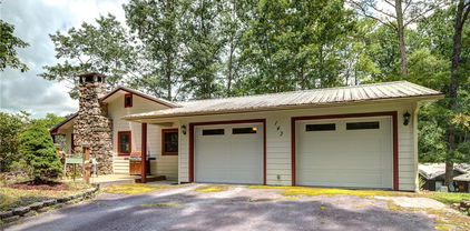 143 Valle River Road, Banner Elk