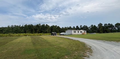 111 Wilderness Family Trail, Ennice