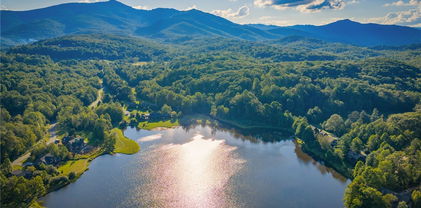 TBD Mountain Breeze Knoll, Blowing Rock