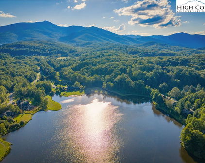 TBD Mountain Breeze Knoll, Blowing Rock