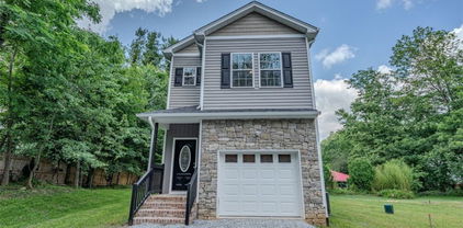 337 Perkins Street, Boone