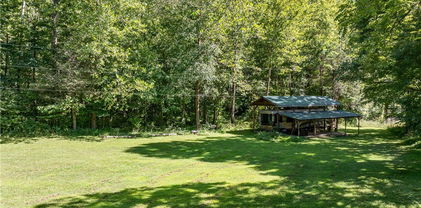 5931 Big Dry Run Road, Mountain City