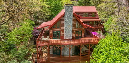 155 Blackberry Lane, Blowing Rock
