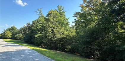 Lot 28E Cascade Run, Purlear