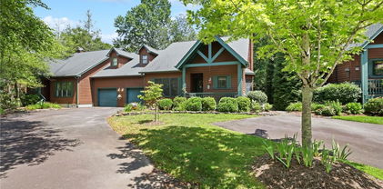 143 Clary Court Unit #5, Blowing Rock