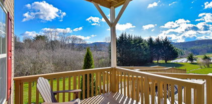 308 Lakeview Drive, Deep Gap