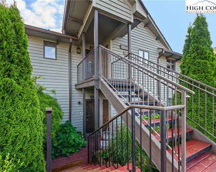 848 Chetola Lake Drive Unit 2, Blowing Rock