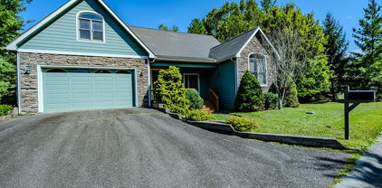 116 Mallard Court, Banner Elk