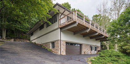 1648 Skyland Drive, Seven Devils