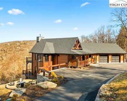 419 Antler Trail, Boone