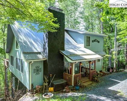 167 Doe Run Trail, Fleetwood