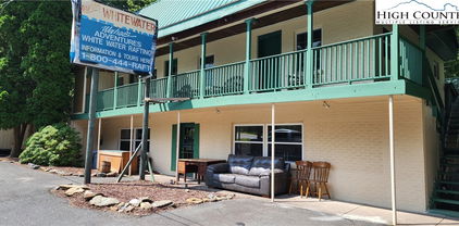 3385 S US 321 Highway, Blowing Rock