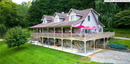 2161 River Bend Road, Mouth of Wilson