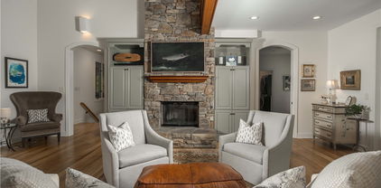 509 Twin Rivers Drive, Boone