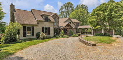 323 Rumpoles Way, Piney Creek
