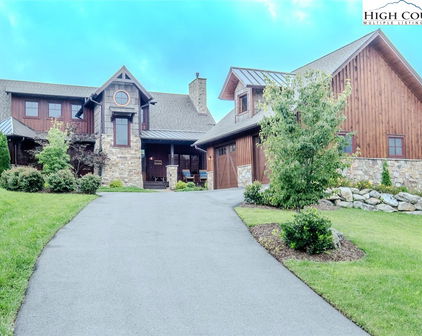 154 Starry Night Trail, Blowing Rock