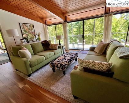 3077 Phoebe, Lenoir