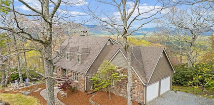 211 Saddle Crest Road, Blowing Rock