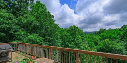 914 Balsam Drive, Newland
