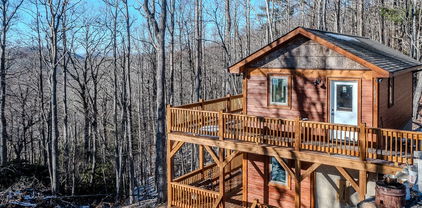 131 Ollie Trail, Boone
