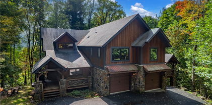 161 Hump View Trail, Banner Elk