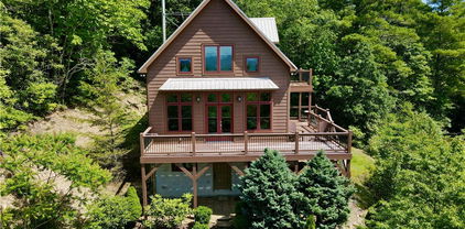 6365 Julius Drive, Newland