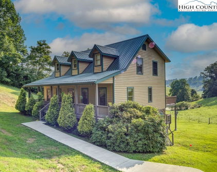 1212 Dry Hill Road, Butler