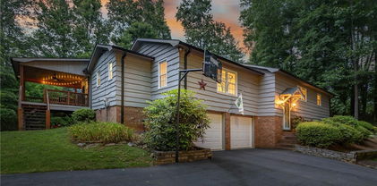 3452 Tranquil Hills Drive, Lenoir