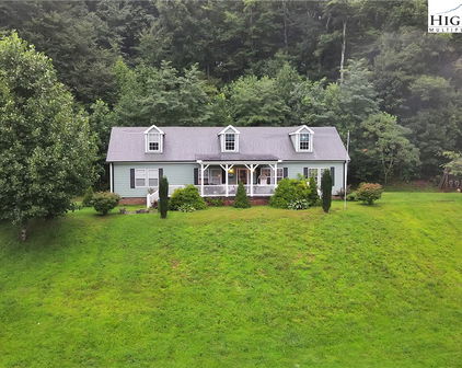 3786 Peak Road, Creston