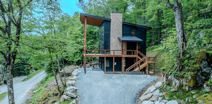 116 Slopeside Road, Beech Mountain