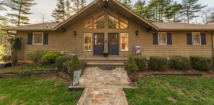 442 Country Club Road, Glade Valley