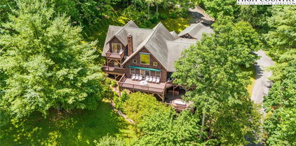 365 Little River Road, Sugar Grove