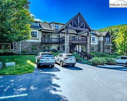 135-D Wapiti Way Unit 8-D, Banner Elk
