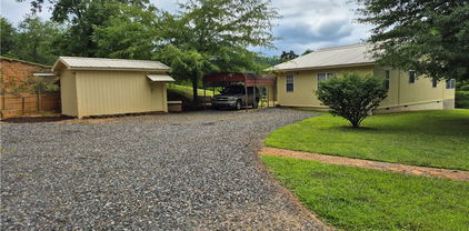 312 Hidden Mountain Lane, Crumpler