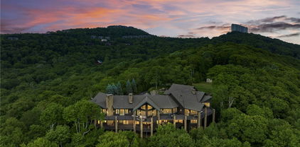 1705 Forest Ridge Drive, Linville