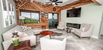 303 Sugar Top Drive Unit 2101, Sugar Mountain