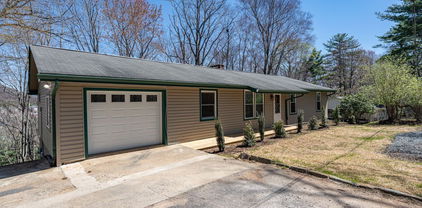 733 Forest Hill Drive, Boone