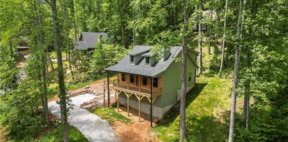 511 N Blue Ridge Drive, Marion