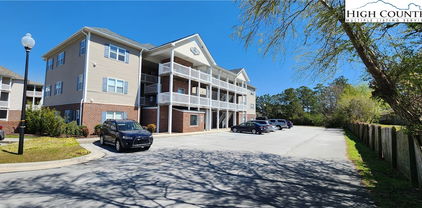 404 Penny Lane Unit G, Morehead City