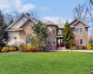 468 Stevens Ave, Ridgewood image