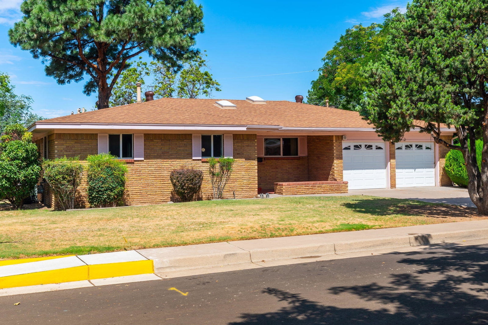 2901 Avenida Nevada NE, Albuquerque, NM 87110 - MLS 1107593
