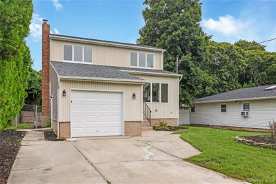 65 Westminster Drive, Shirley - bank owned property photo