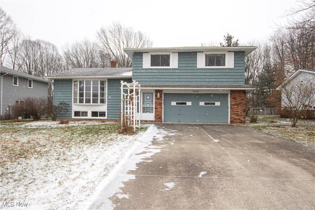 Solon Dev Companys Hu Homes for Sale - Solon, Ohio
