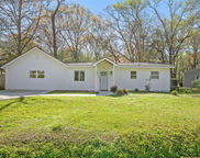 914 King Richard Drive, Charleston image