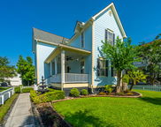 2106 Hartfords Bluff Lane, Mount Pleasant image