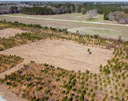 7 Hwy 6, Cross image