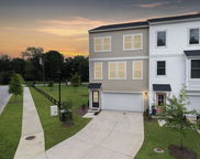 1001 Pettiford Place, Hanahan image