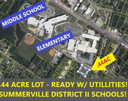 W 3rd N Street, Summerville image