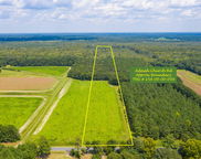 Adnah Church Road, Islandton image