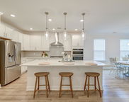802 S Pointe Boulevard, Summerville image